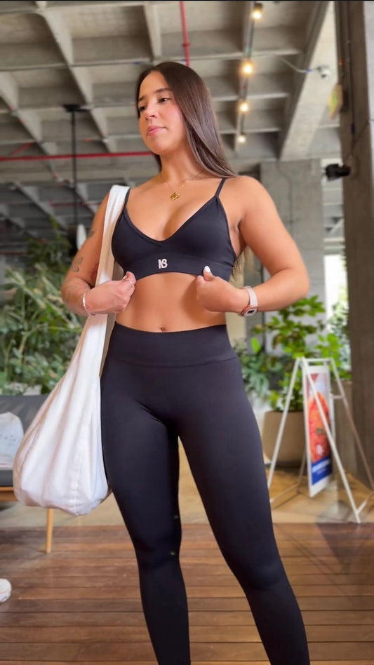 ✨  Set Olivia Negro